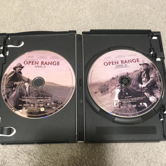 Kevin Costner movies DVDs - Picture 7 of 7